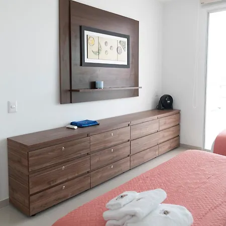 Apartamento The Beaches-beachfront Retreat *