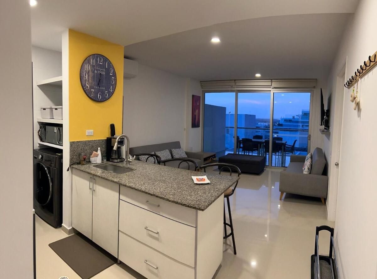 Apartment The Beaches-beachfront Retreat *
