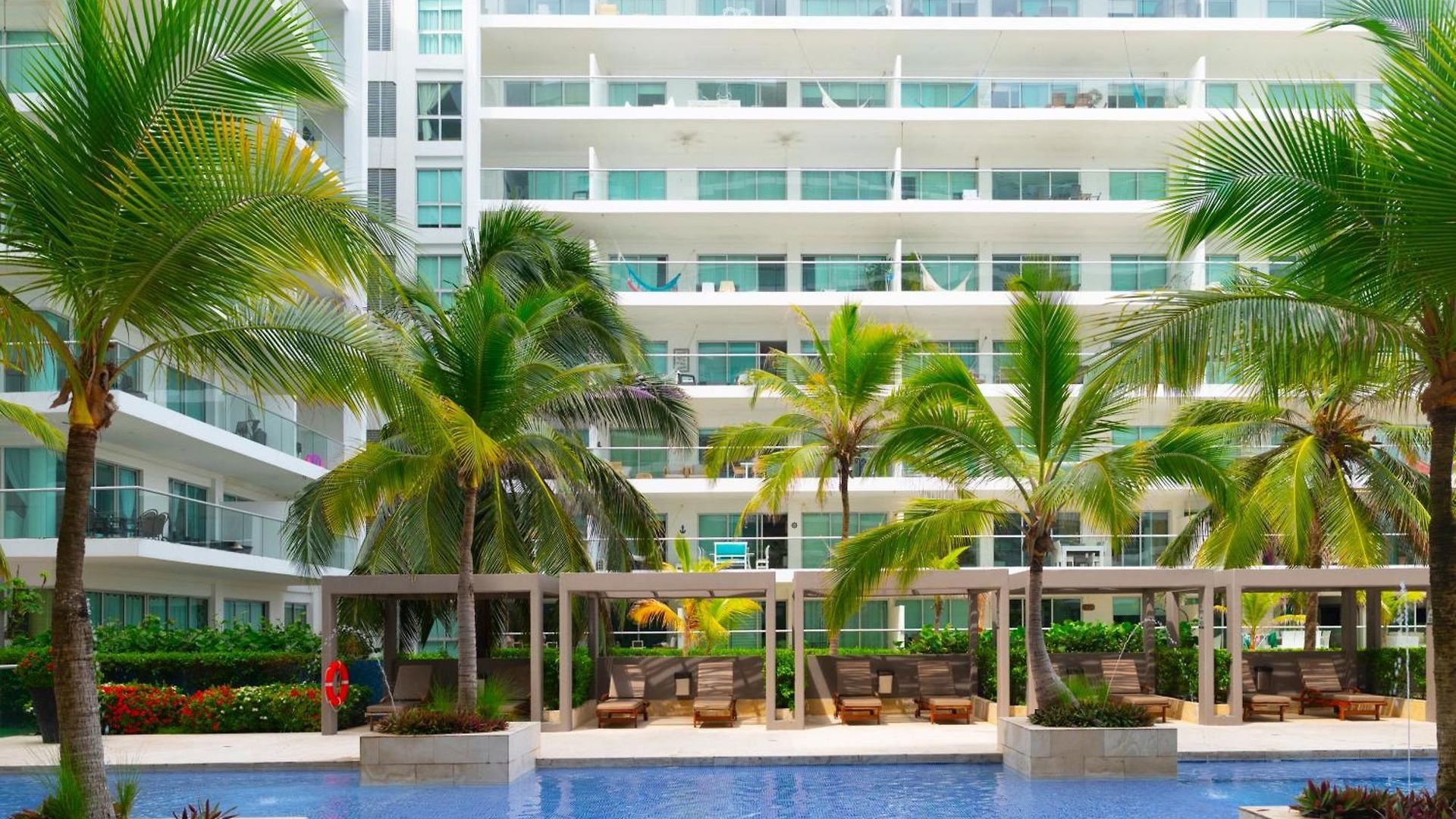 Apartment The Beaches-beachfront Retreat *