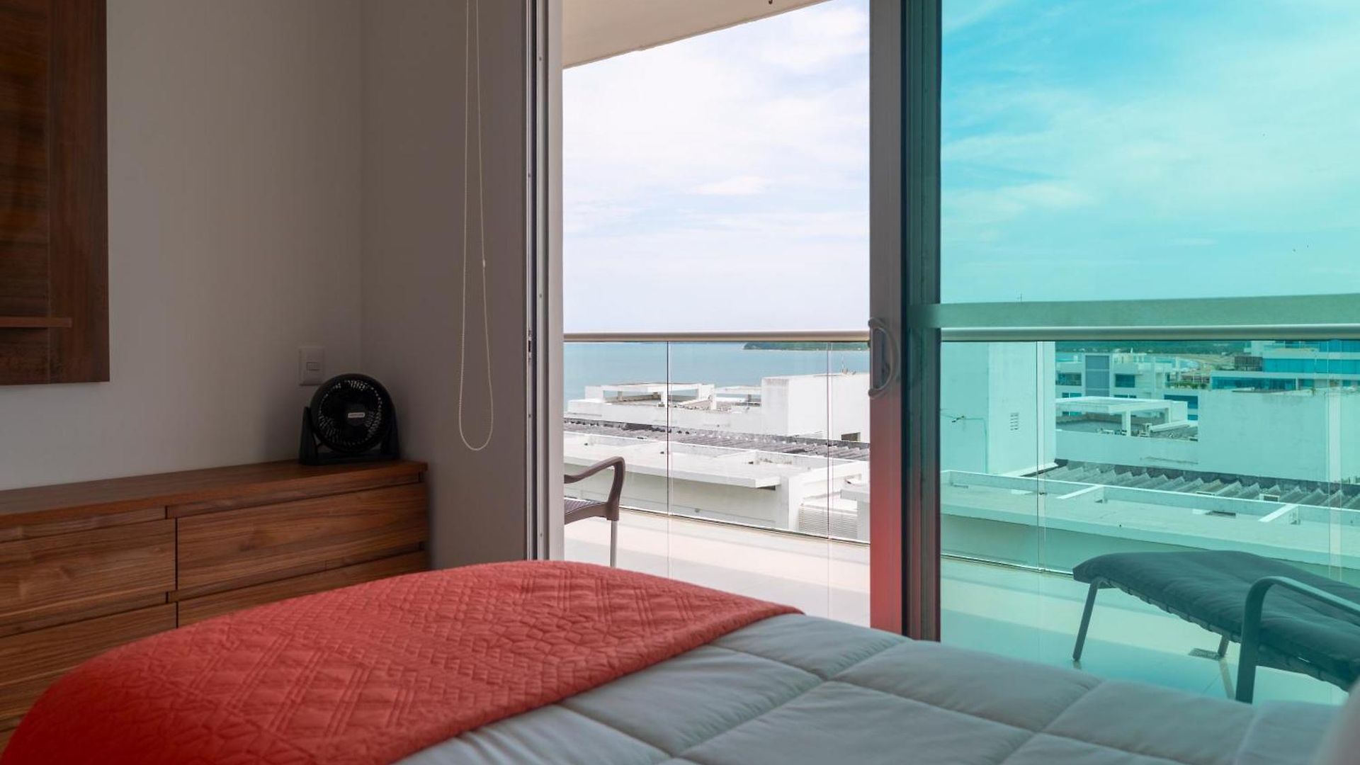 Apartment The Beaches-beachfront Retreat
