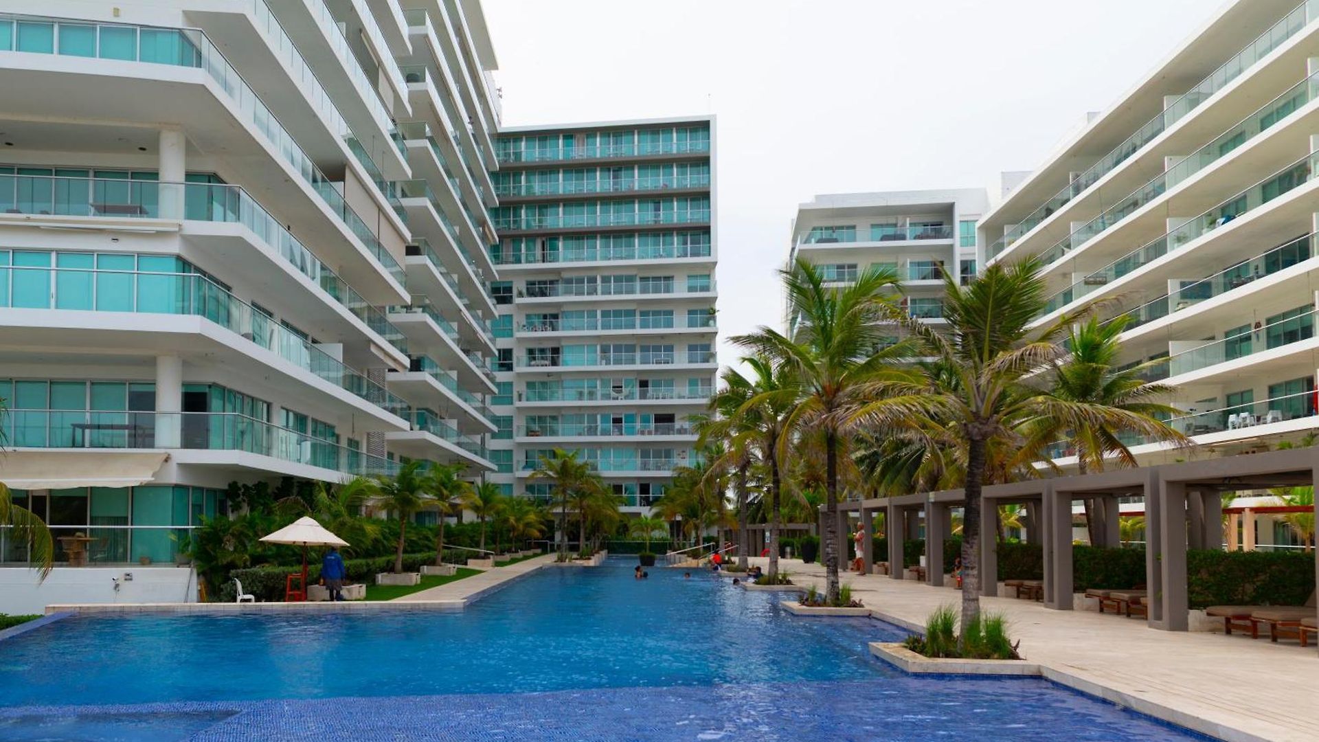 Apartment The Beaches-beachfront Retreat *
