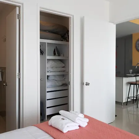 The Beaches-beachfront Retreat * Cartagena