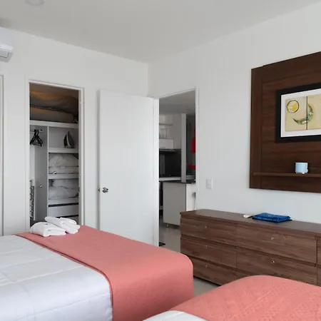 The Beaches-beachfront Retreat
