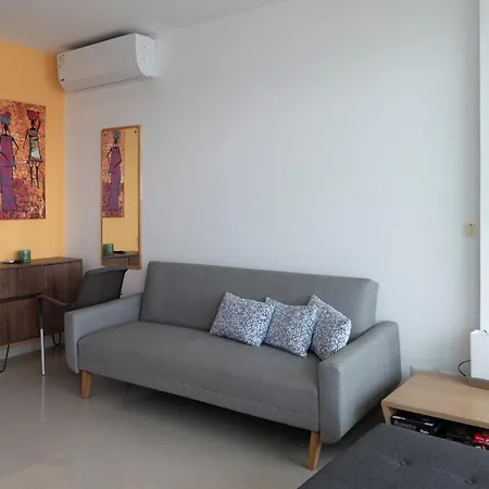 The Beaches-beachfront Retreat Apartamento *