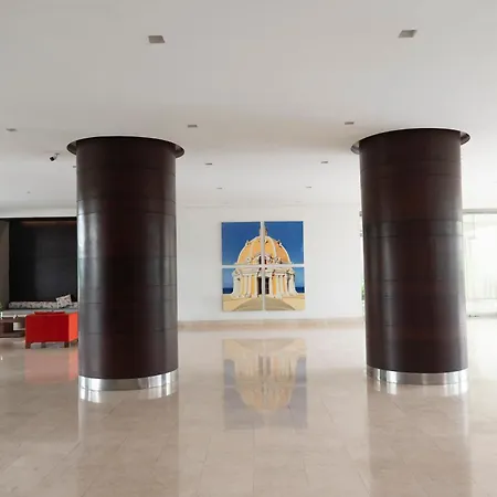 The Beaches-beachfront Retreat Apartamento *