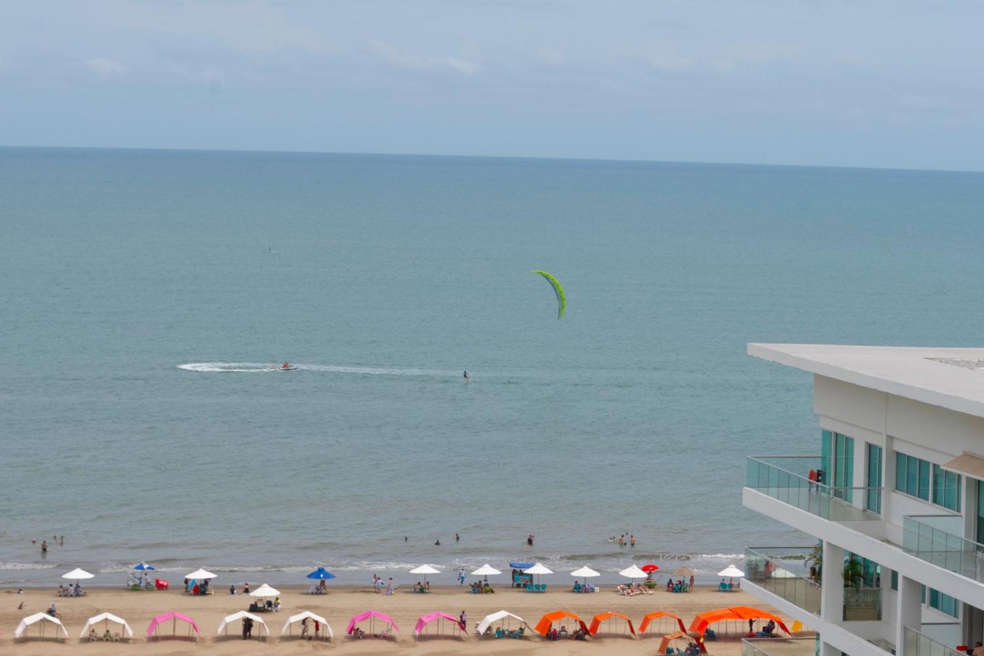 The Beaches-beachfront Retreat *