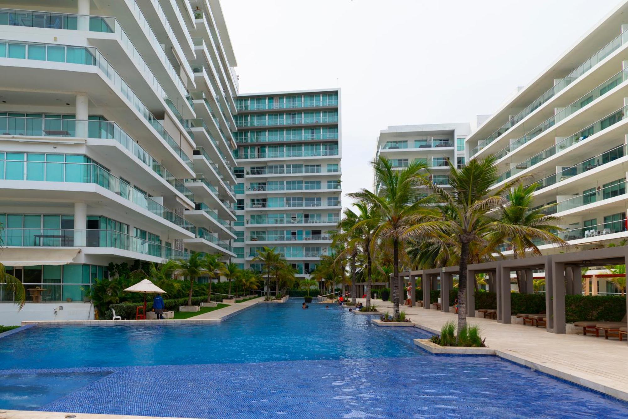 Apartment The Beaches-beachfront Retreat *