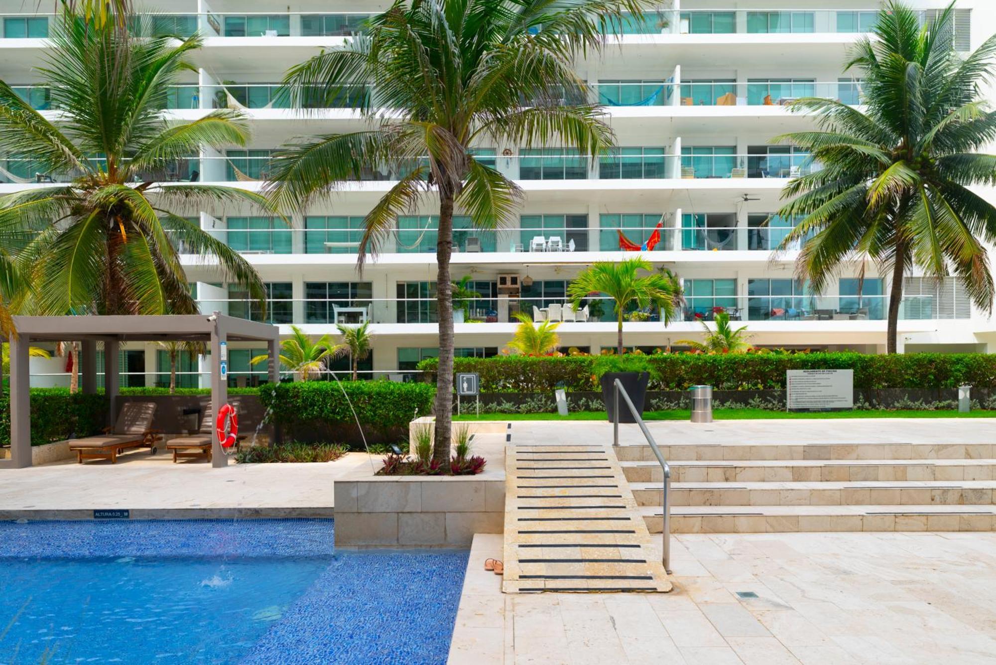 The Beaches-beachfront Retreat Apartment *